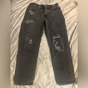 Black ripped mom jeans